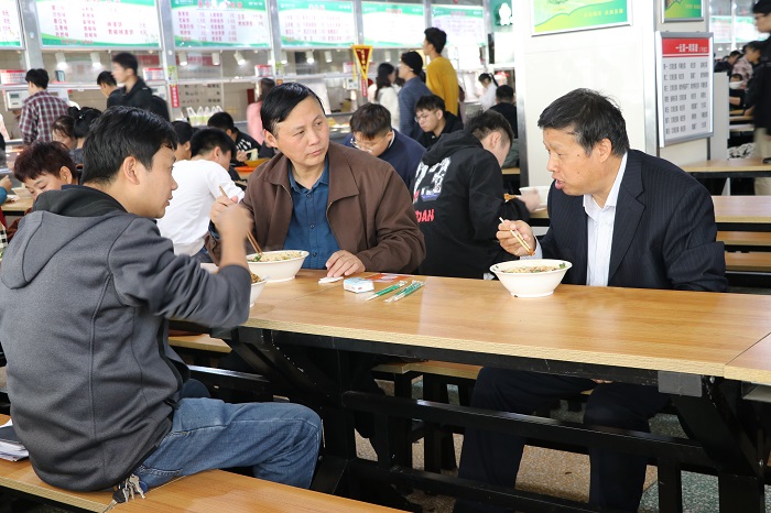 lADPDeC2ummZHffND6DNF3A_6000_4000.jpg